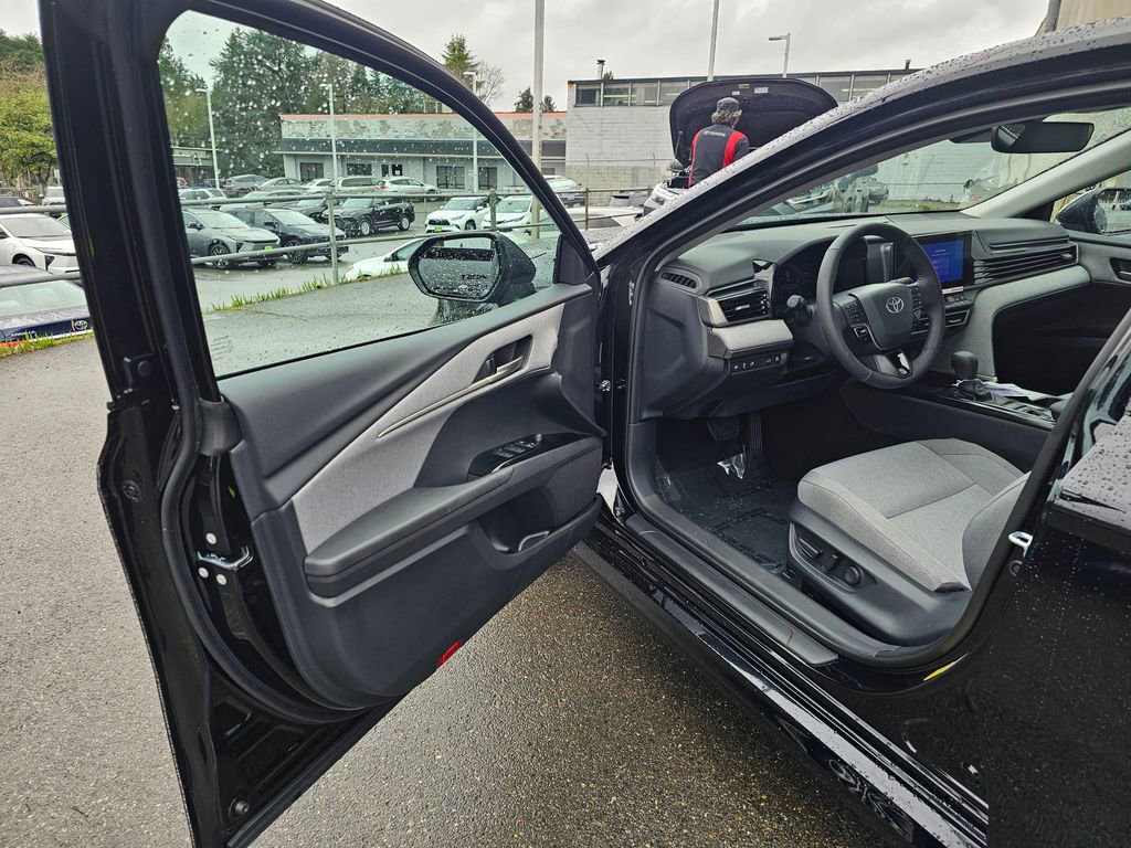 New 2026 Toyota Camry LE image 18
