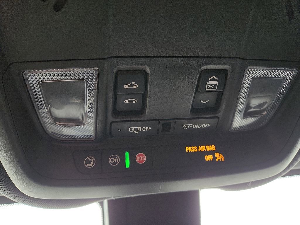 Used 2024 Chevrolet Equinox RS w/ RS Leather Package image 24