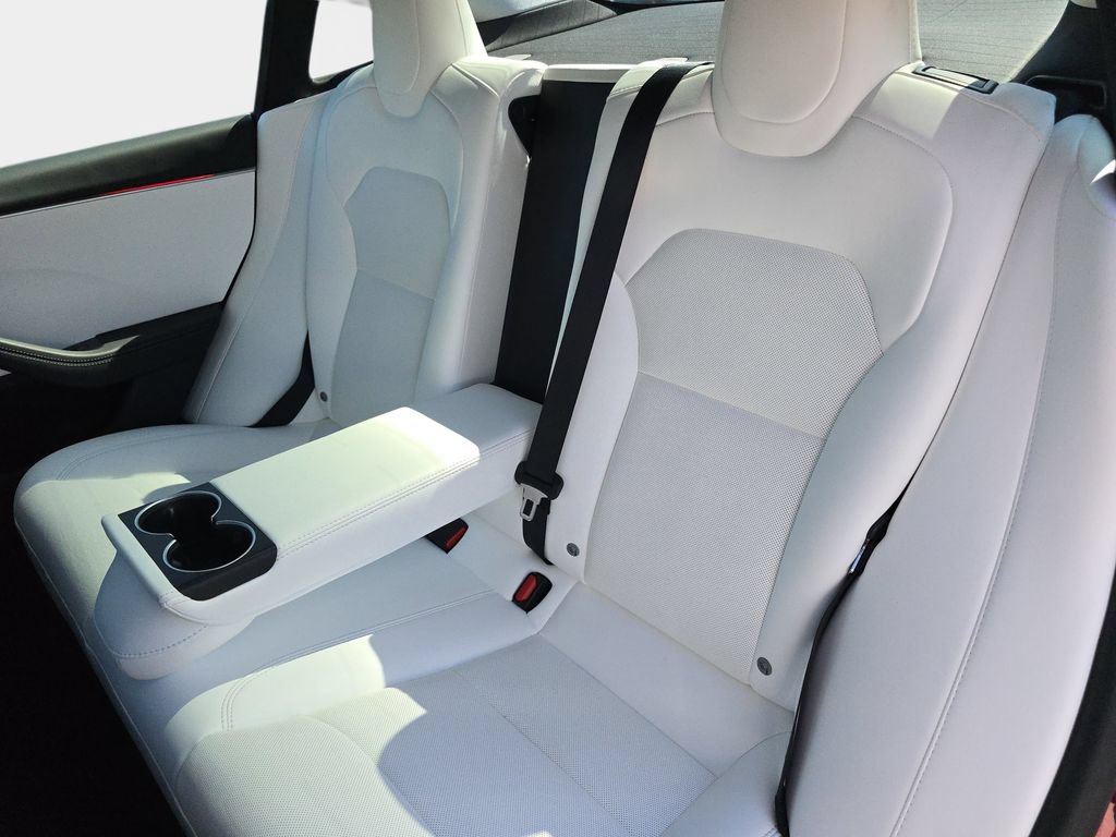 Used 2025 Tesla Model 3 Long Range RWD image 17
