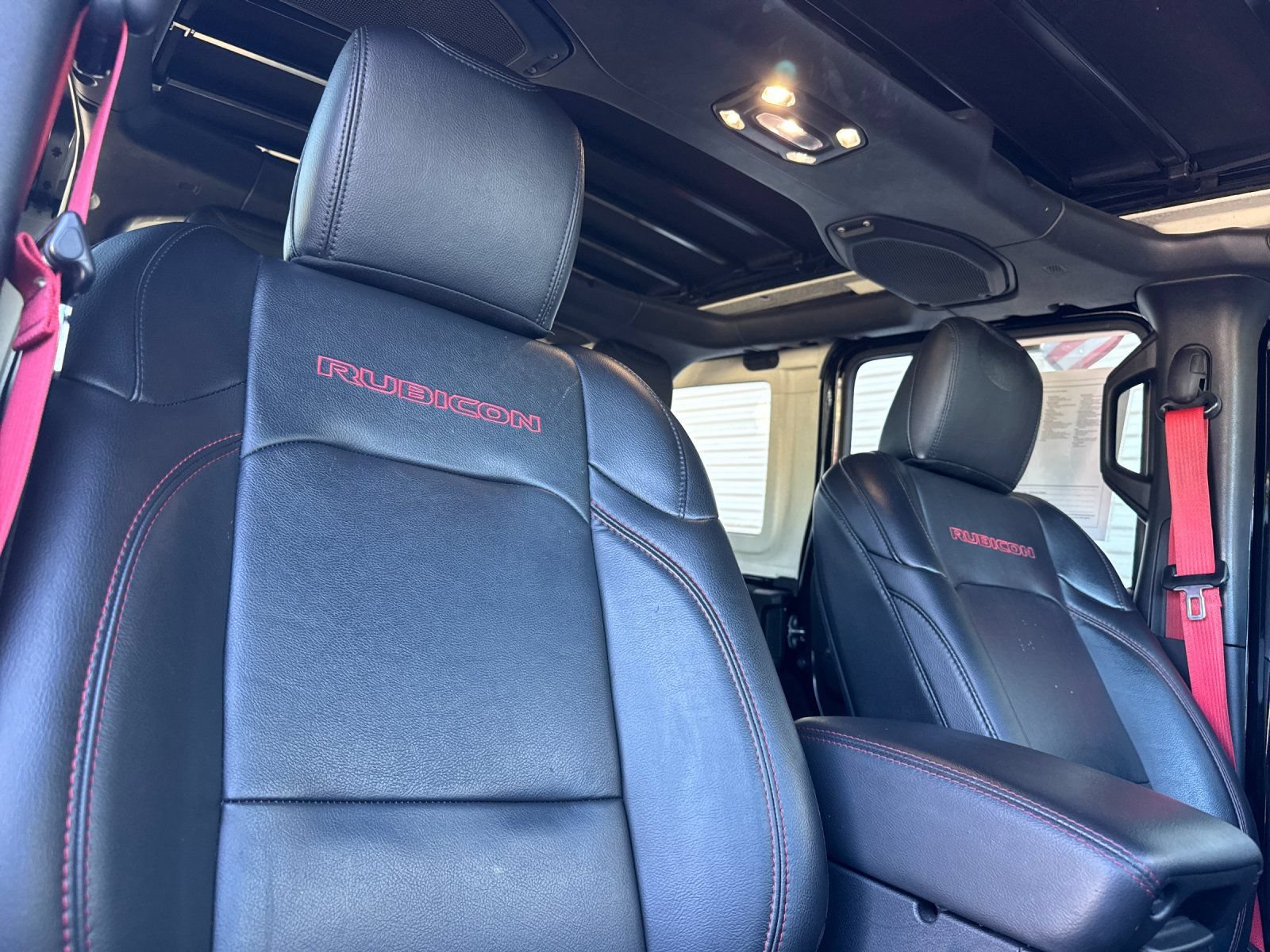 Used 2020 Jeep Wrangler Unlimited Rubicon w/ Quick Order Package 28Y Recon AWD/4WD image 19