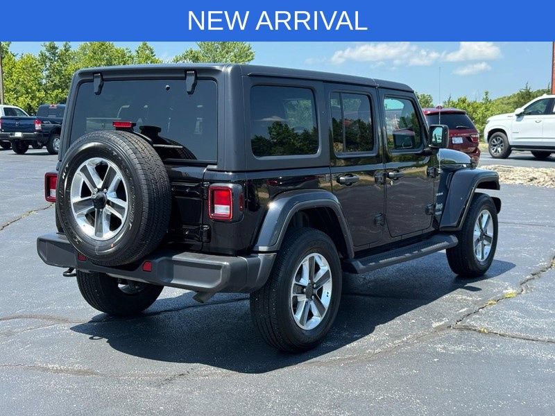 Used 2022 Jeep Wrangler Unlimited Sahara AWD/4WD image 3