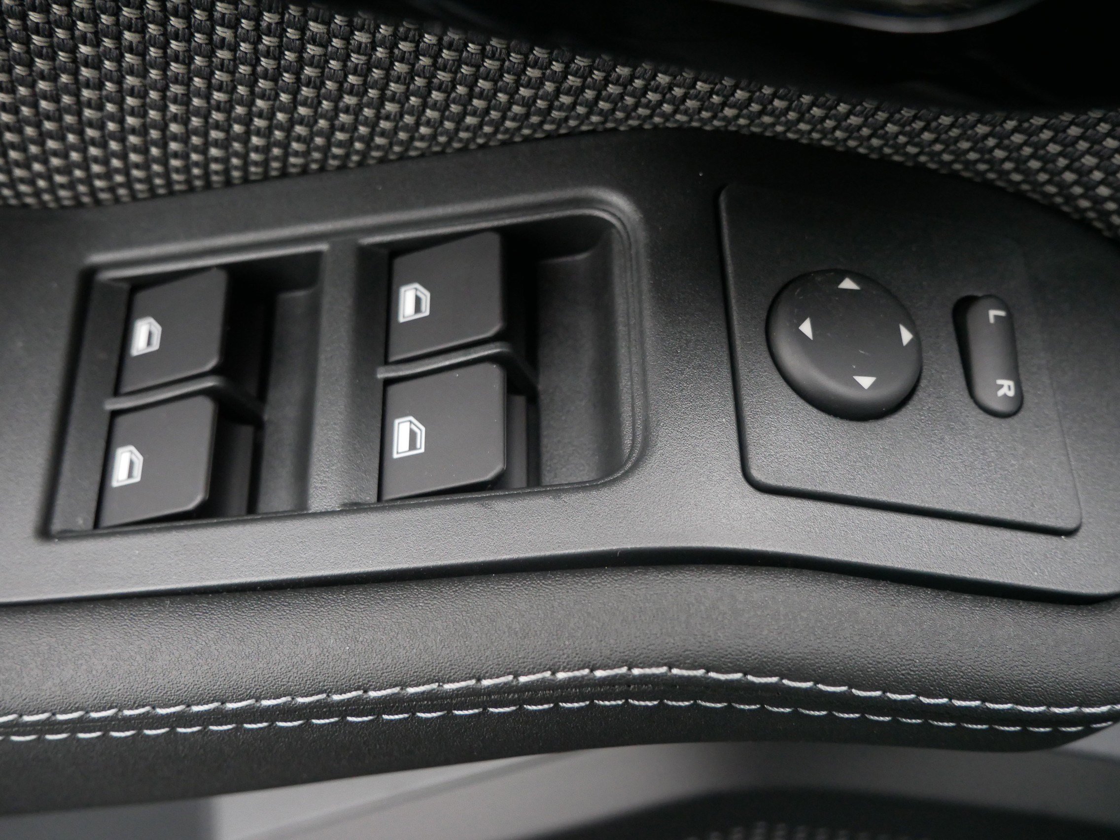 New 2026 INEOS Grenadier image 19