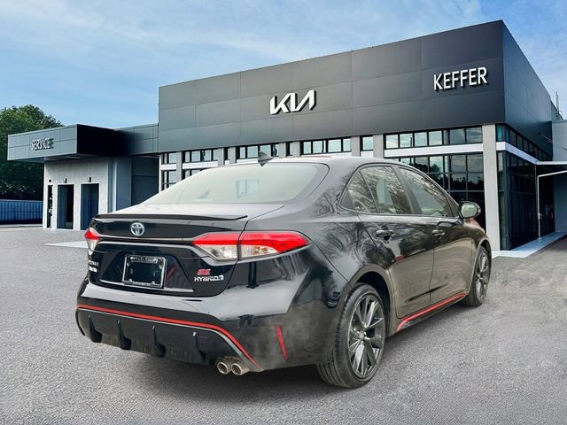 Used 2023 Toyota Corolla SE w/ SE Package image 8