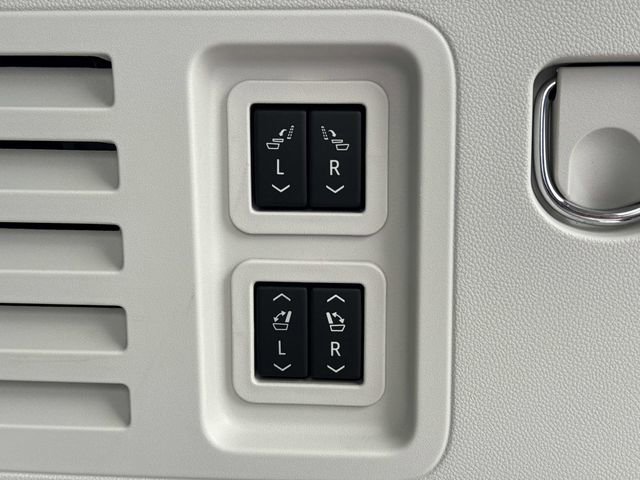 Used 2024 GMC Acadia Denali w/ Super Cruise Package image 14