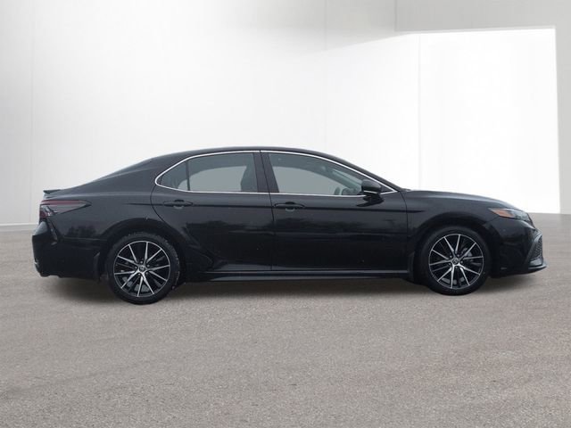 Certified 2023 Toyota Camry SE w/ Cold Weather Package image 4