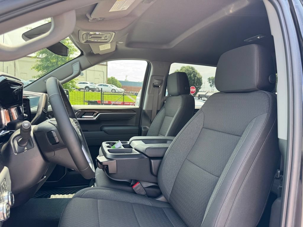New 2026 GMC Sierra 1500 SLE w/ X31 Off-Road Package AWD/4WD image 17