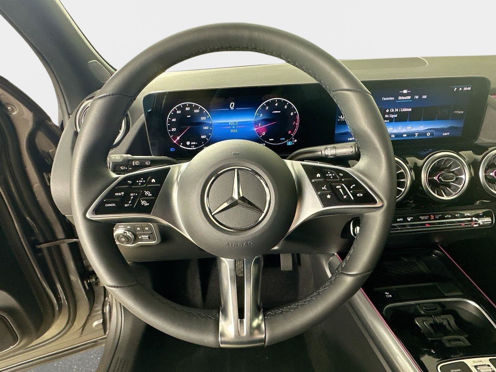 Certified 2026 Mercedes-Benz GLA 250 4MATIC image 11