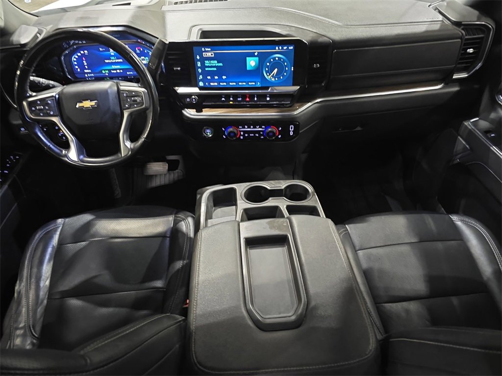 Used 2023 Chevrolet Silverado 1500 LT image 9