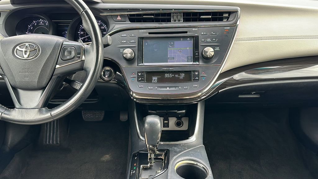 Used 2015 Toyota Avalon XLE Premium FWD image 11