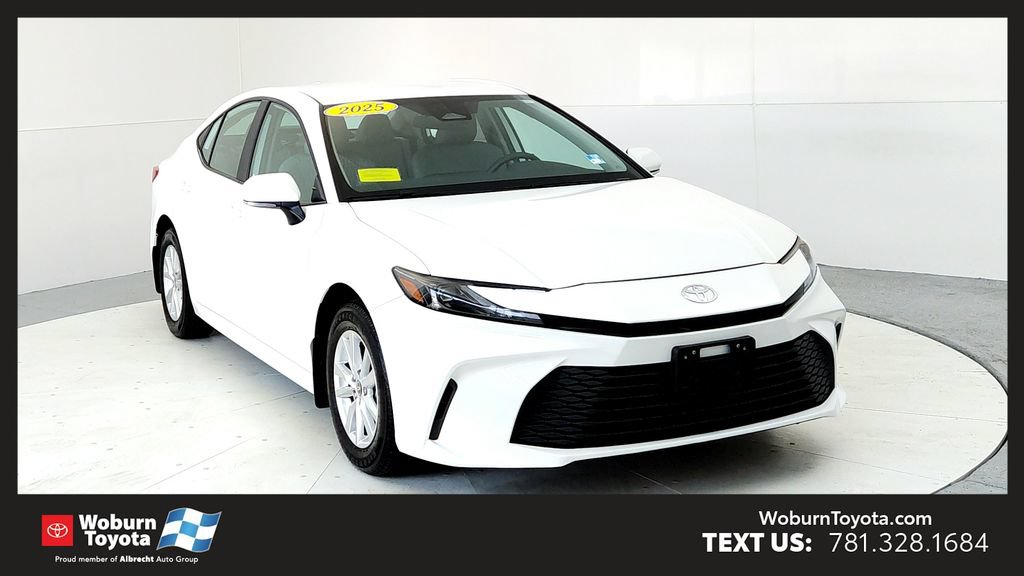 Used 2025 Toyota Camry LE