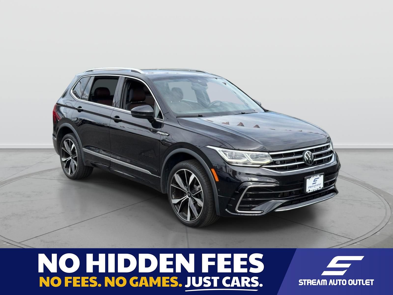 Used 2024 Volkswagen Tiguan SEL R-Line