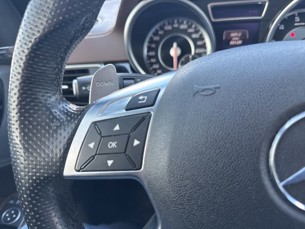 Used 2015 Mercedes-Benz GL 63 AMG 4MATIC image 22