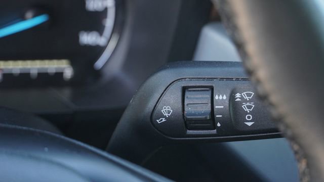 Used 2023 Ford Maverick Lariat w/ Lariat Luxury Package image 29