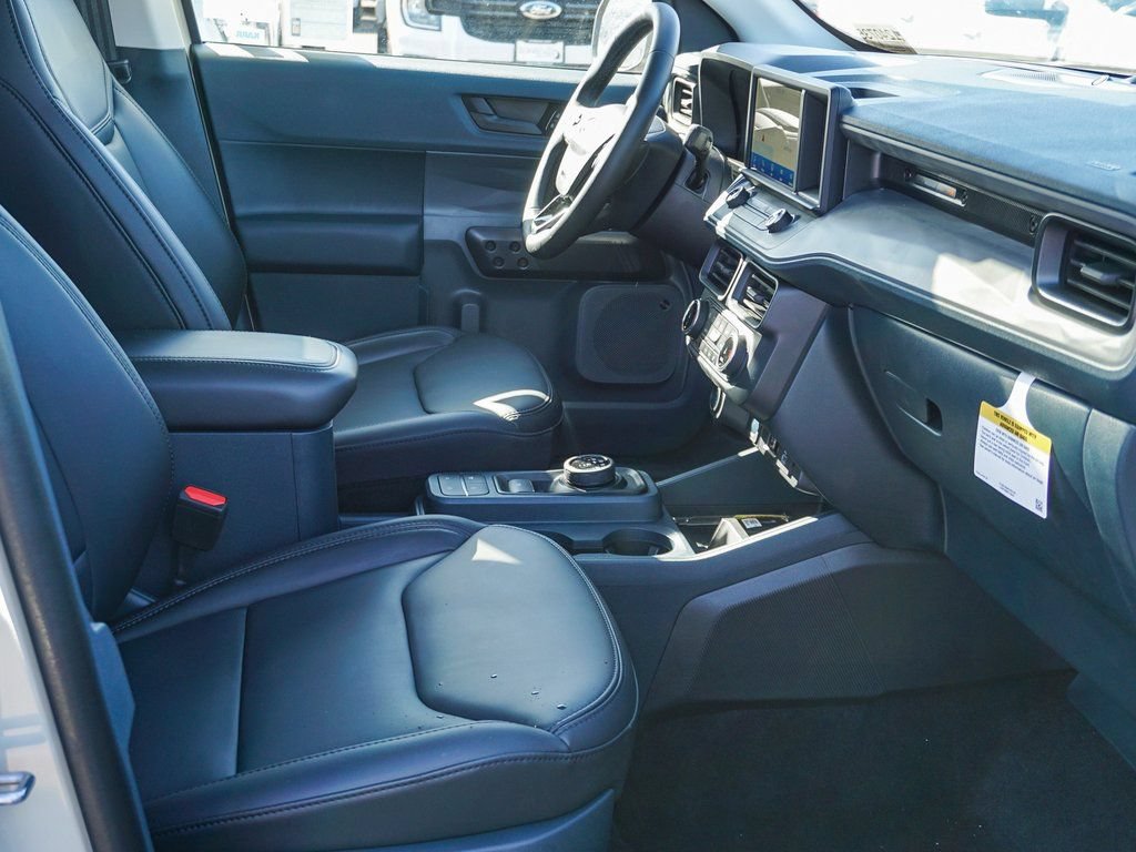 New 2024 Ford Maverick Lariat w/ Black Appearance Package AWD/4WD image 12