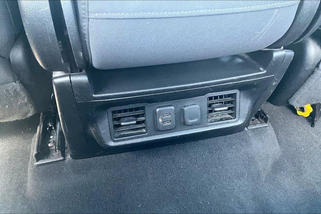 Used 2020 GMC Sierra 1500 SLE w/ SLE Value Package AWD/4WD image 11
