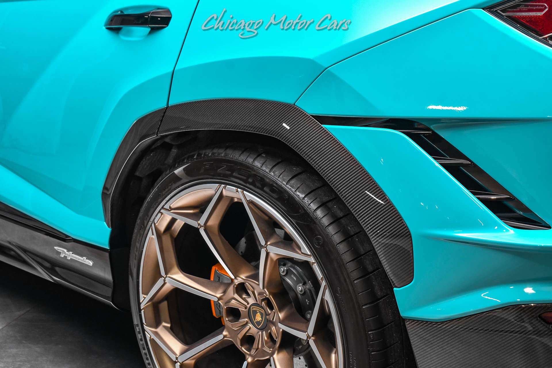 Used 2024 Lamborghini Urus Performante AWD/4WD image 42