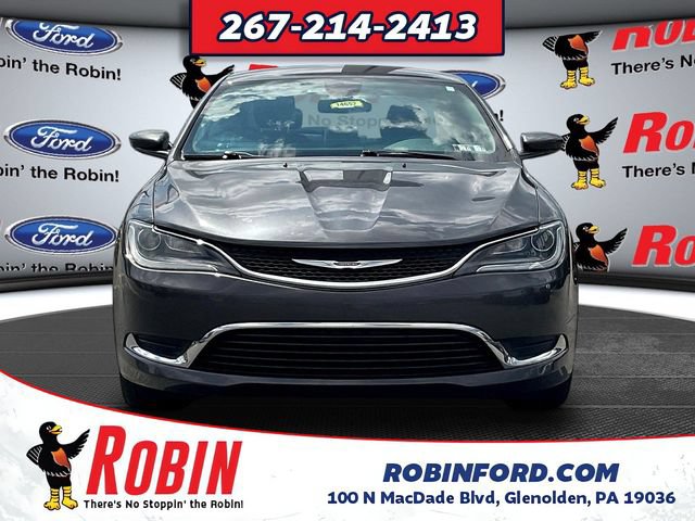 Used 2016 Chrysler 200 Limited FWD image 2