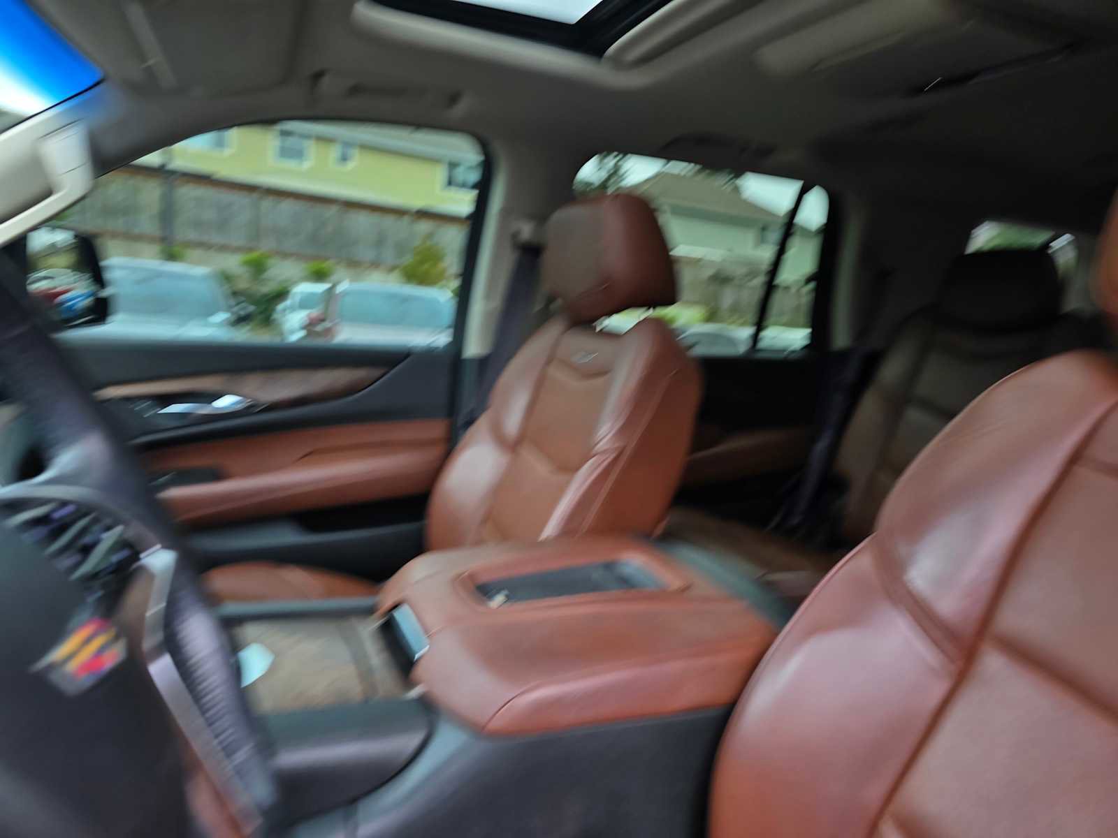 Used 2015 Cadillac Escalade Premium AWD/4WD image 23