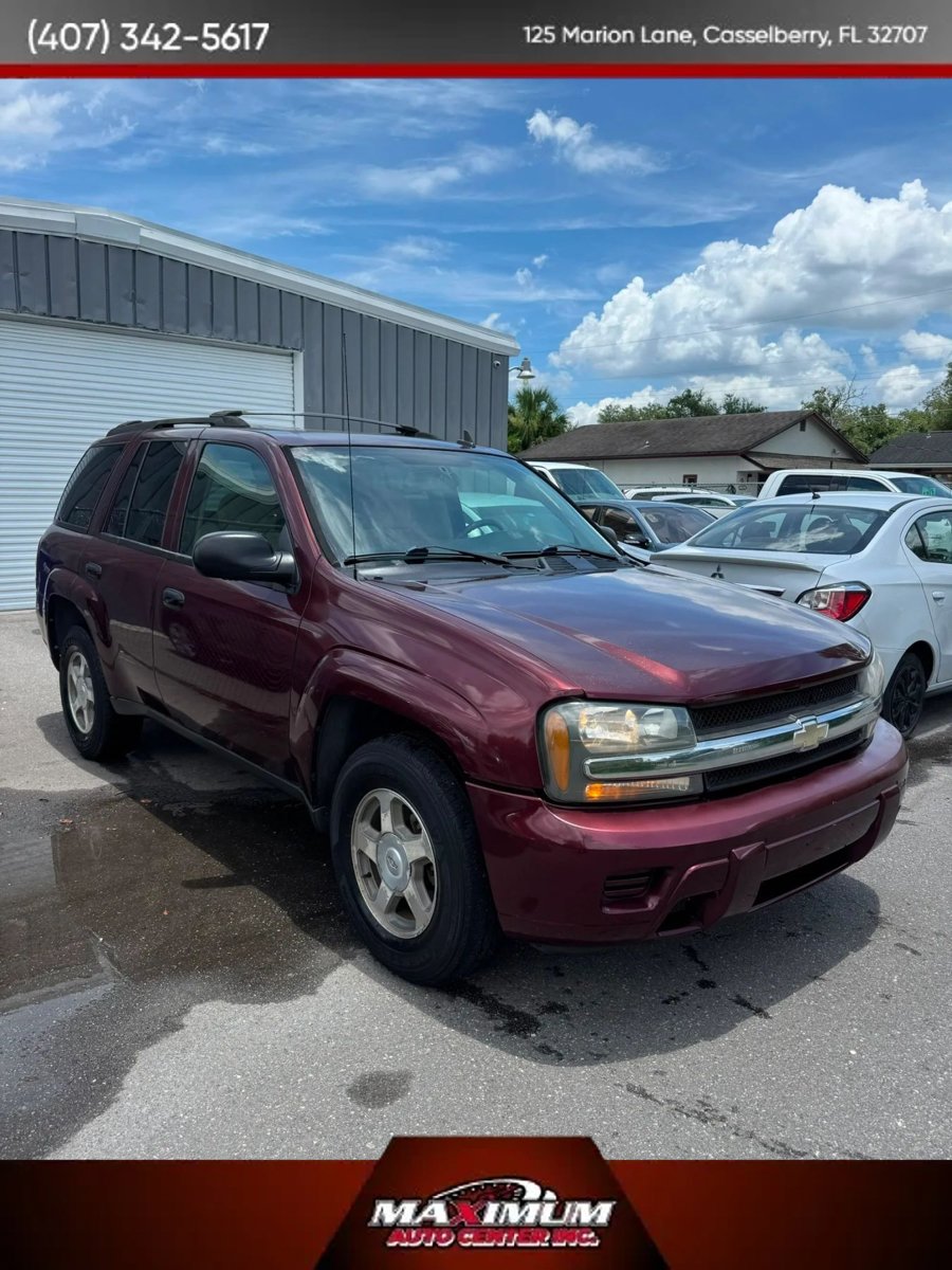 Used 2006 Chevrolet TrailBlazer LS w/ LS Preferred Equipment Group RWD image 2