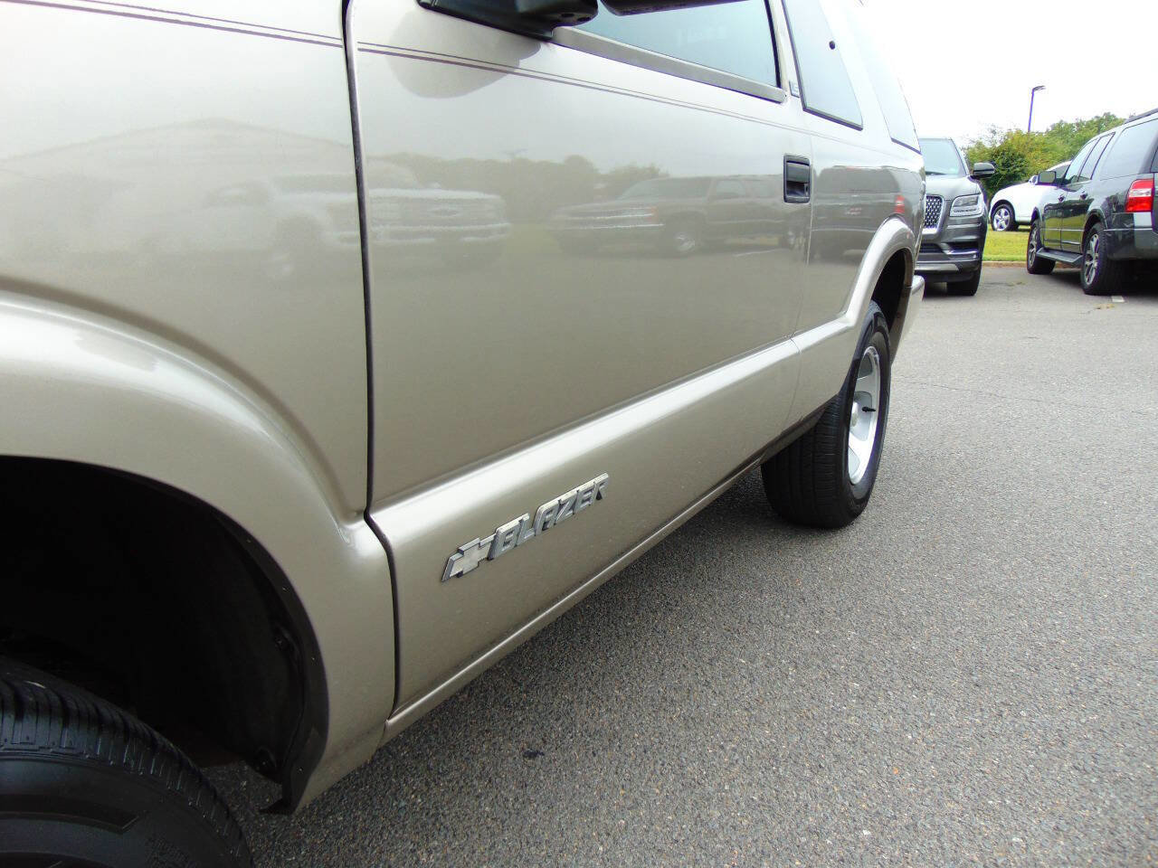 Used 2002 Chevrolet Blazer LS w/ Preferred Equipment Group image 58