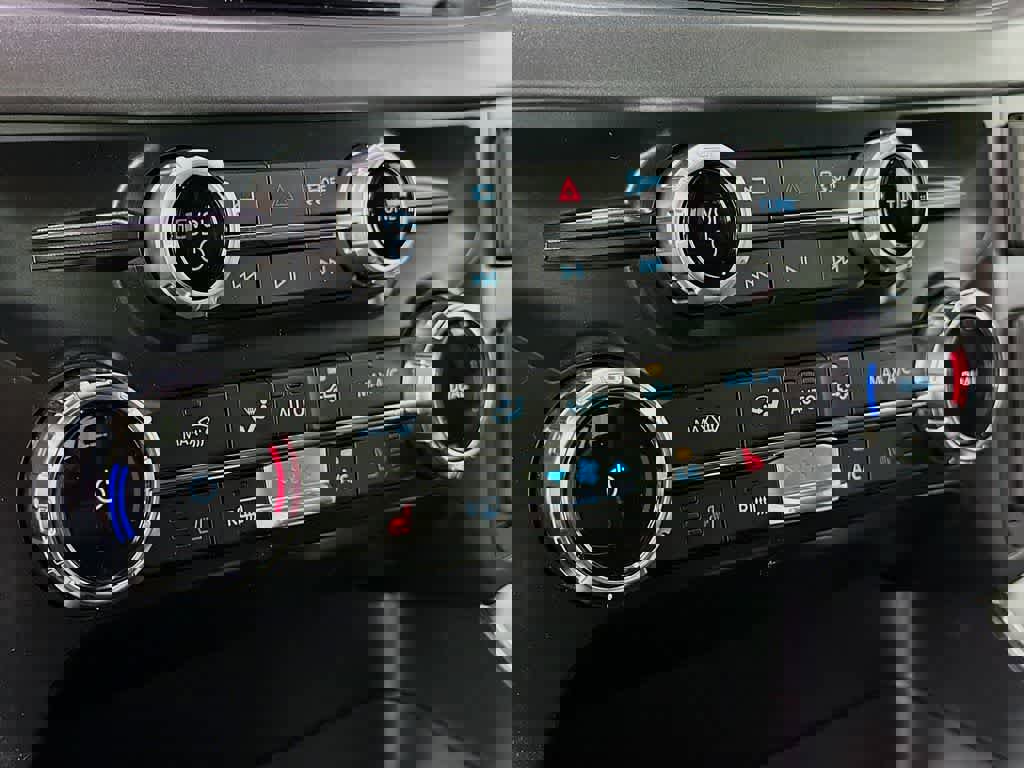 New 2025 Ford F150 XLT w/ Equipment Group 302A MID image 18