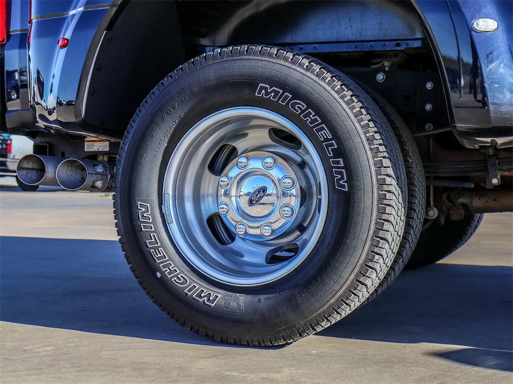 Used 2023 Ford F350 XLT image 9