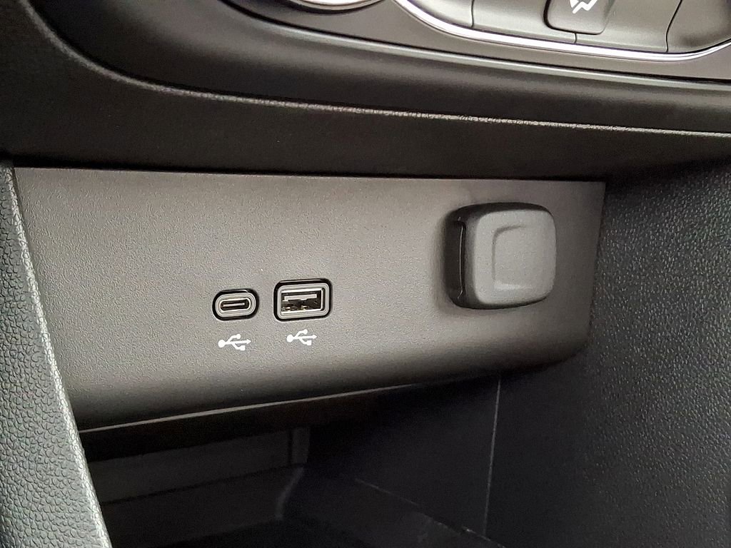 New 2026 Buick Encore GX Preferred image 15