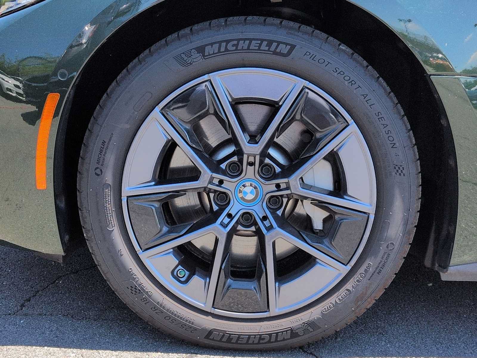 Certified 2023 BMW i4 eDrive35 RWD image 14