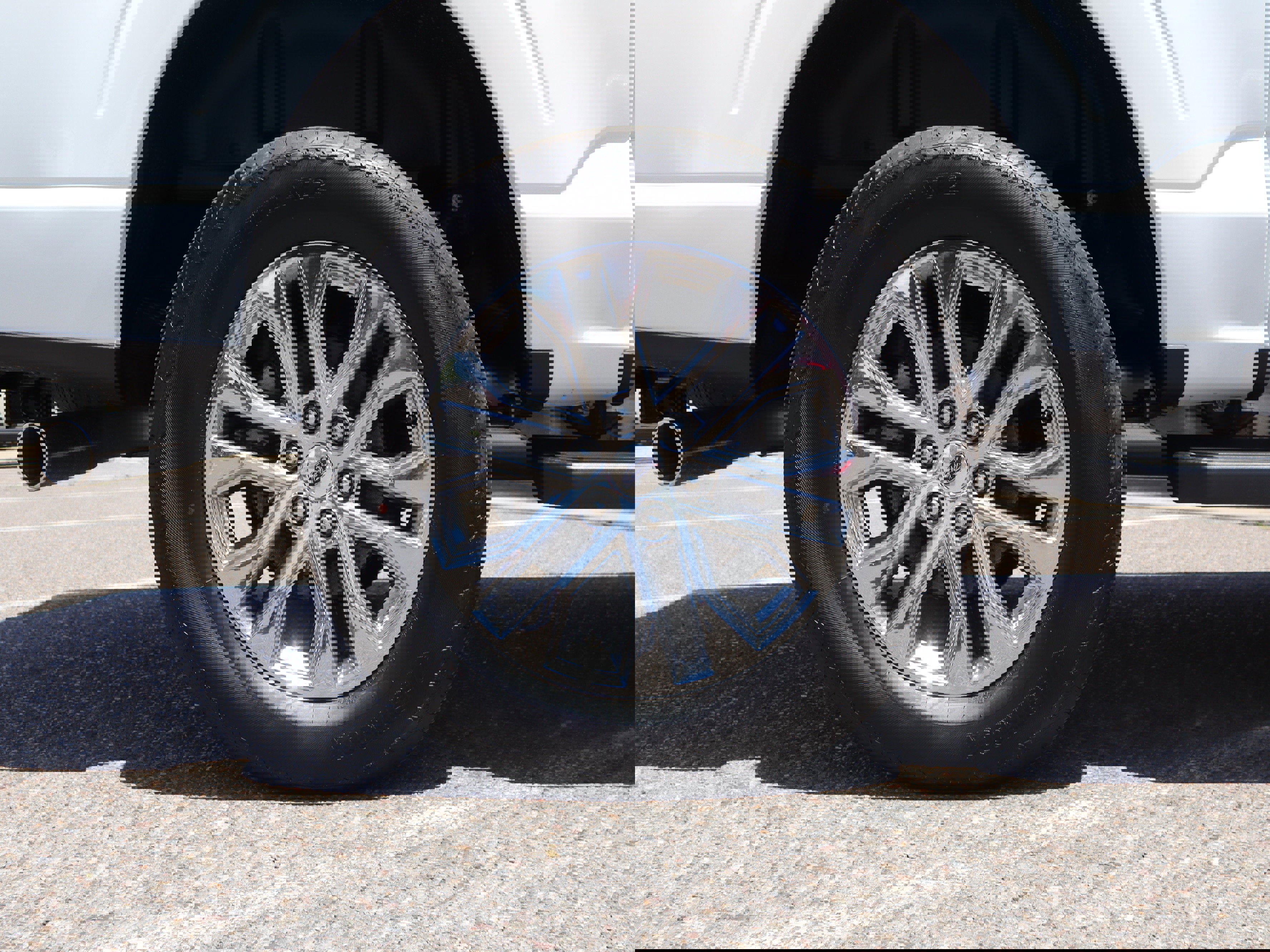 New 2025 Ford F150 Lariat w/ Equipment Group 502A High image 12