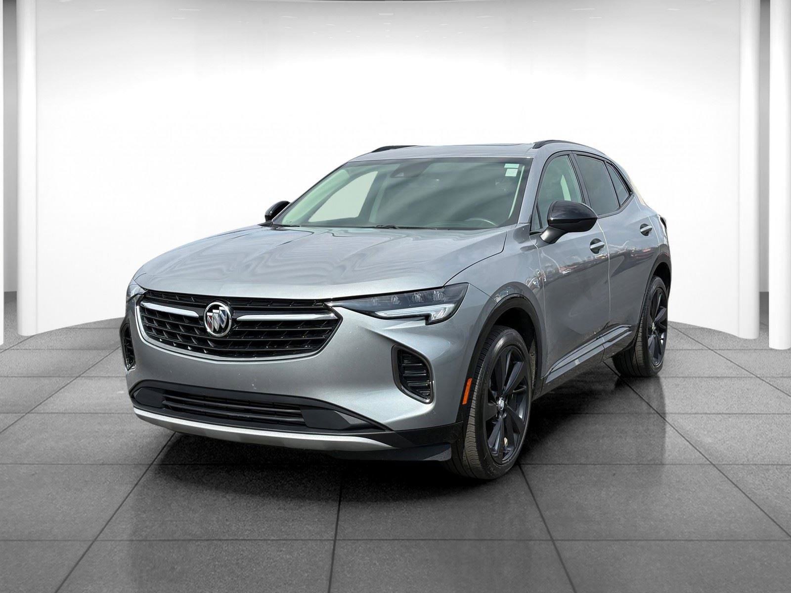 Used 2023 Buick Envision Essence w/ Sport Touring Package image 3