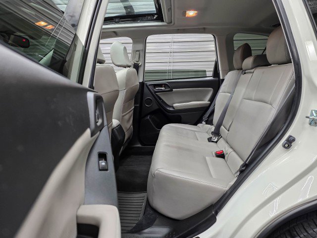 Used 2015 Subaru Forester 2.5i Limited AWD/4WD image 15