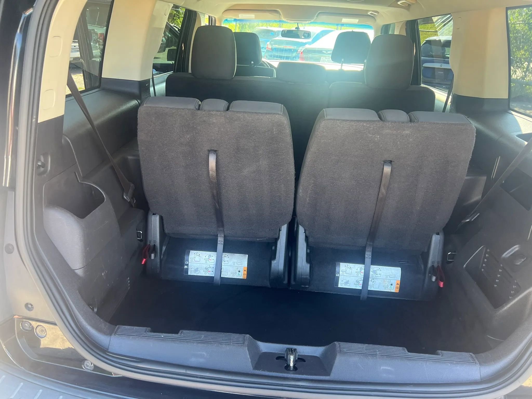 Used 2018 Ford Flex SE FWD image 10