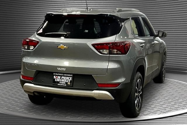 Certified 2024 Chevrolet TrailBlazer LT w/ Driver Confidence Package FWD image 6