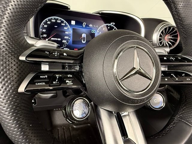 Used 2022 Mercedes-Benz SL 63 AMG 4MATIC image 25