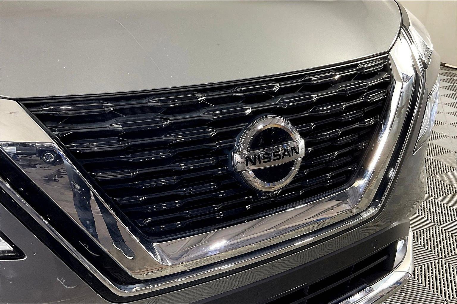 Used 2021 Nissan Rogue Platinum image 32