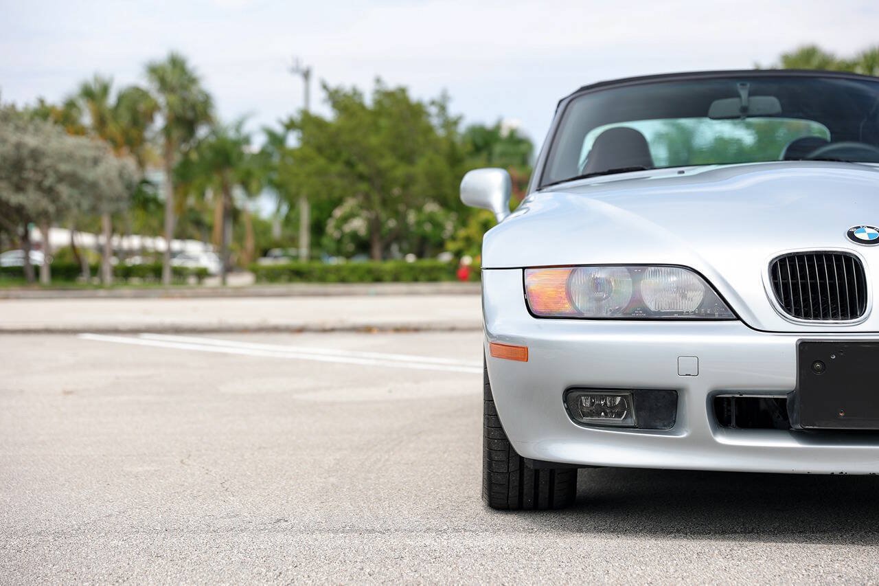 Used 1996 BMW Z3 1.9 RWD image 11