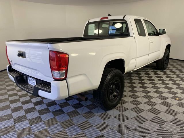 Used 2016 Toyota Tacoma SR w/ SR Convenience Package image 9