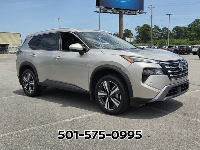 Used 2025 Nissan Rogue SL FWD image 7