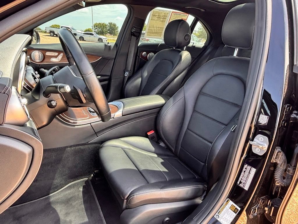 Used 2021 Mercedes-Benz C 300 4MATIC Sedan image 25