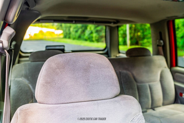 Used 1999 Chevrolet Tahoe LS image 21