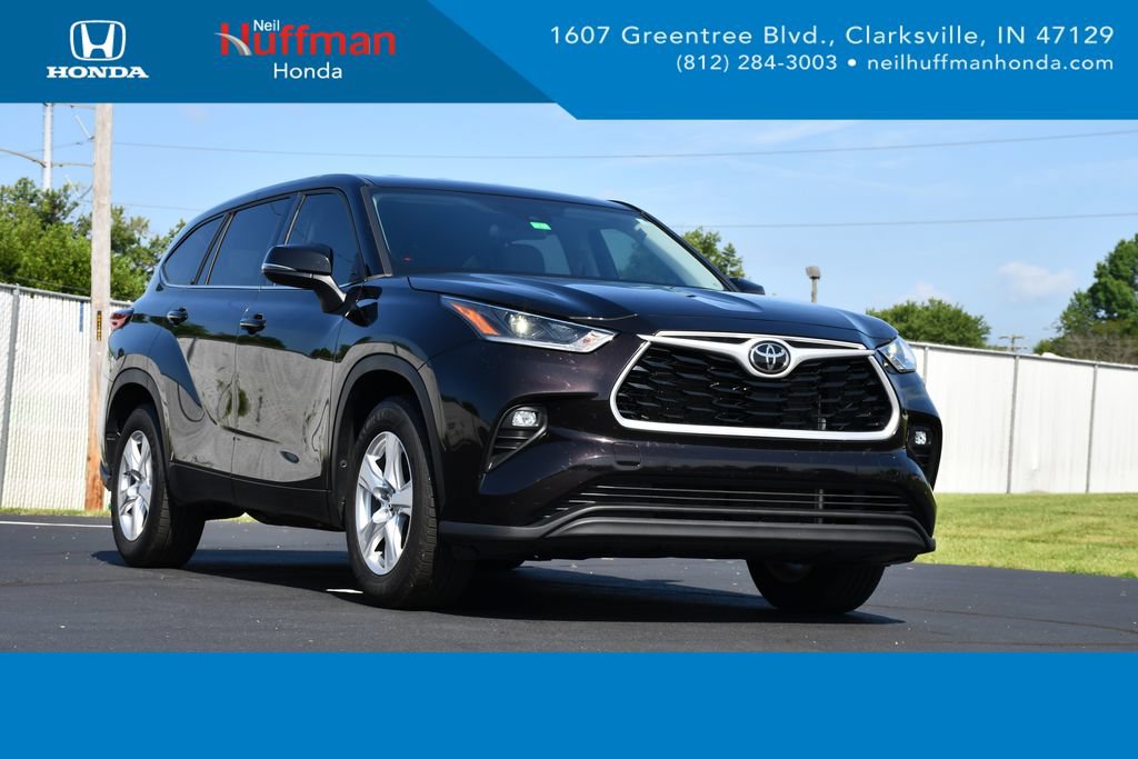 Used 2021 Toyota Highlander LE