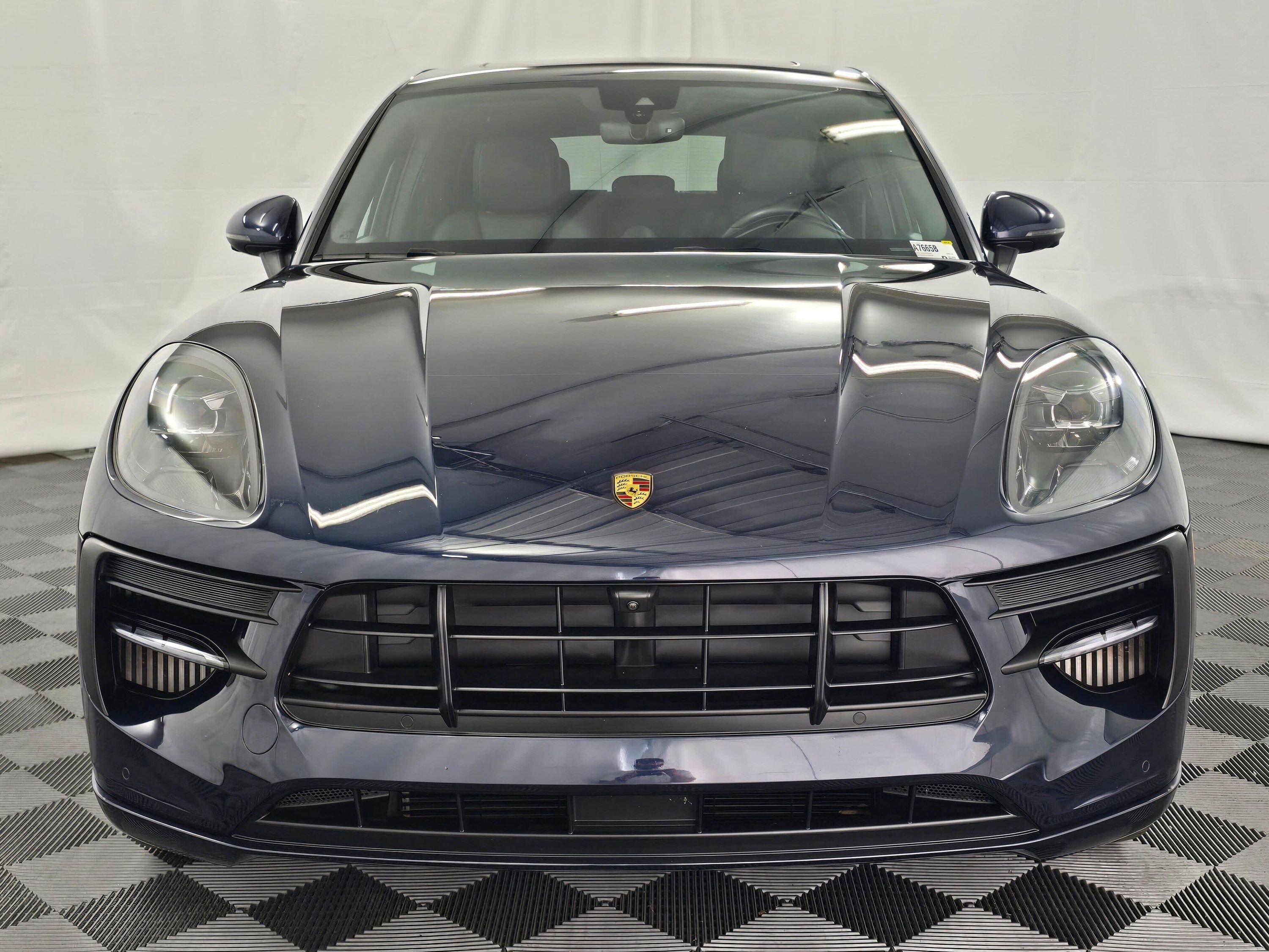 Used 2020 Porsche Macan GTS AWD/4WD image 10