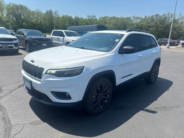 Used 2021 Jeep Cherokee Latitude Lux 80th Anniv w/ Quick Order Package 26U 80TH AWD/4WD image 3