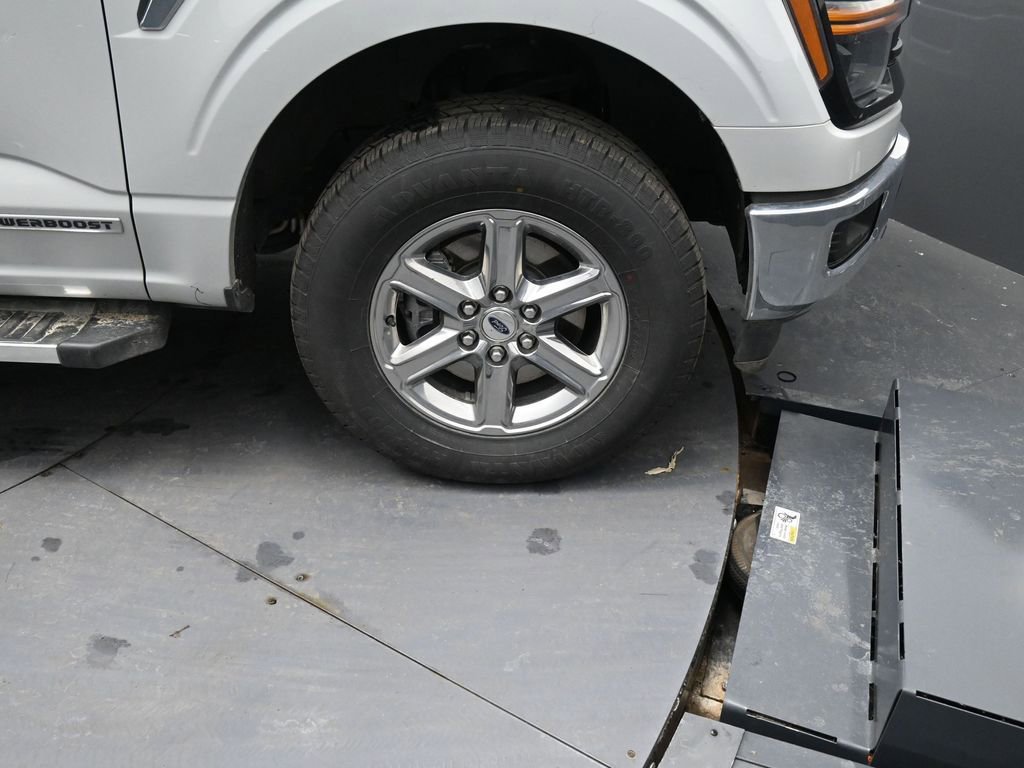 Used 2024 Ford F150 XLT w/ Mobile Office Package image 17