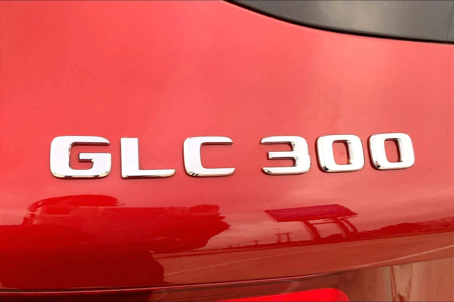 Used 2017 Mercedes-Benz GLC 300 4MATIC image 10