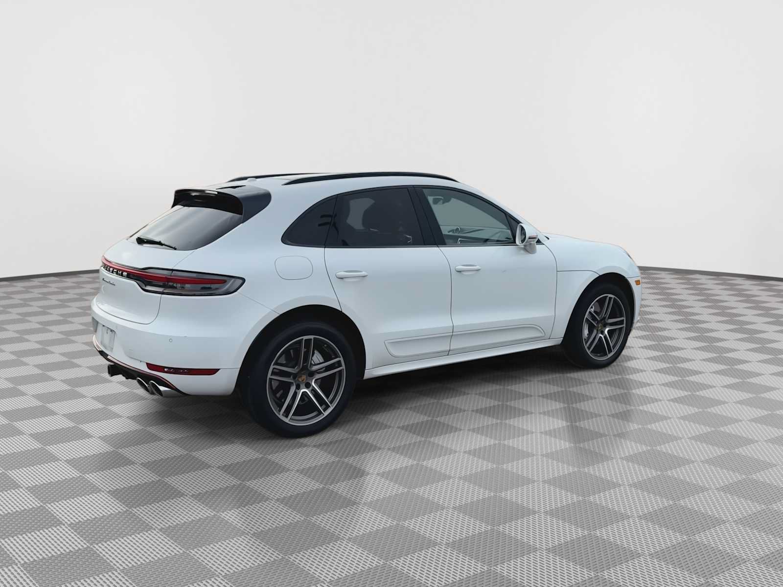 Used 2020 Porsche Macan Turbo AWD/4WD image 8