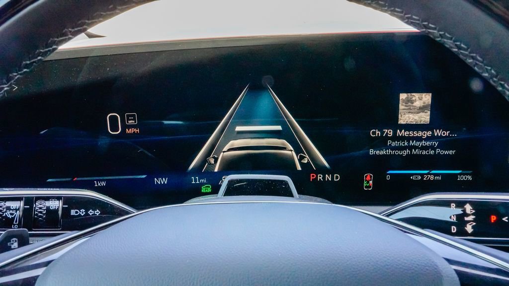 New 2026 Cadillac Optiq Sport 2 RWD image 19