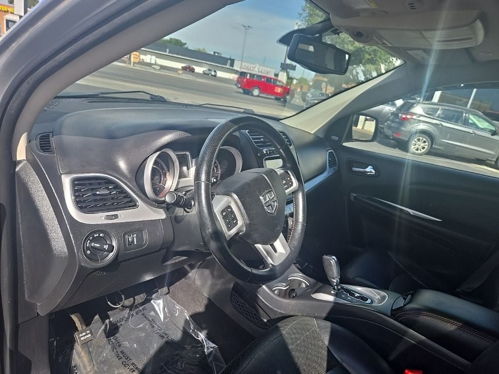 Used 2018 Dodge Journey GT w/ Nav & Sun Group FWD image 10