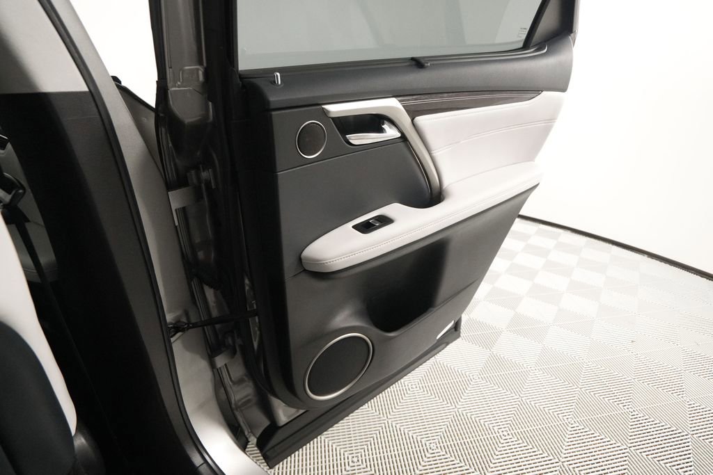 Certified 2021 Lexus RX 350 FWD w/ Luxury Package image 17