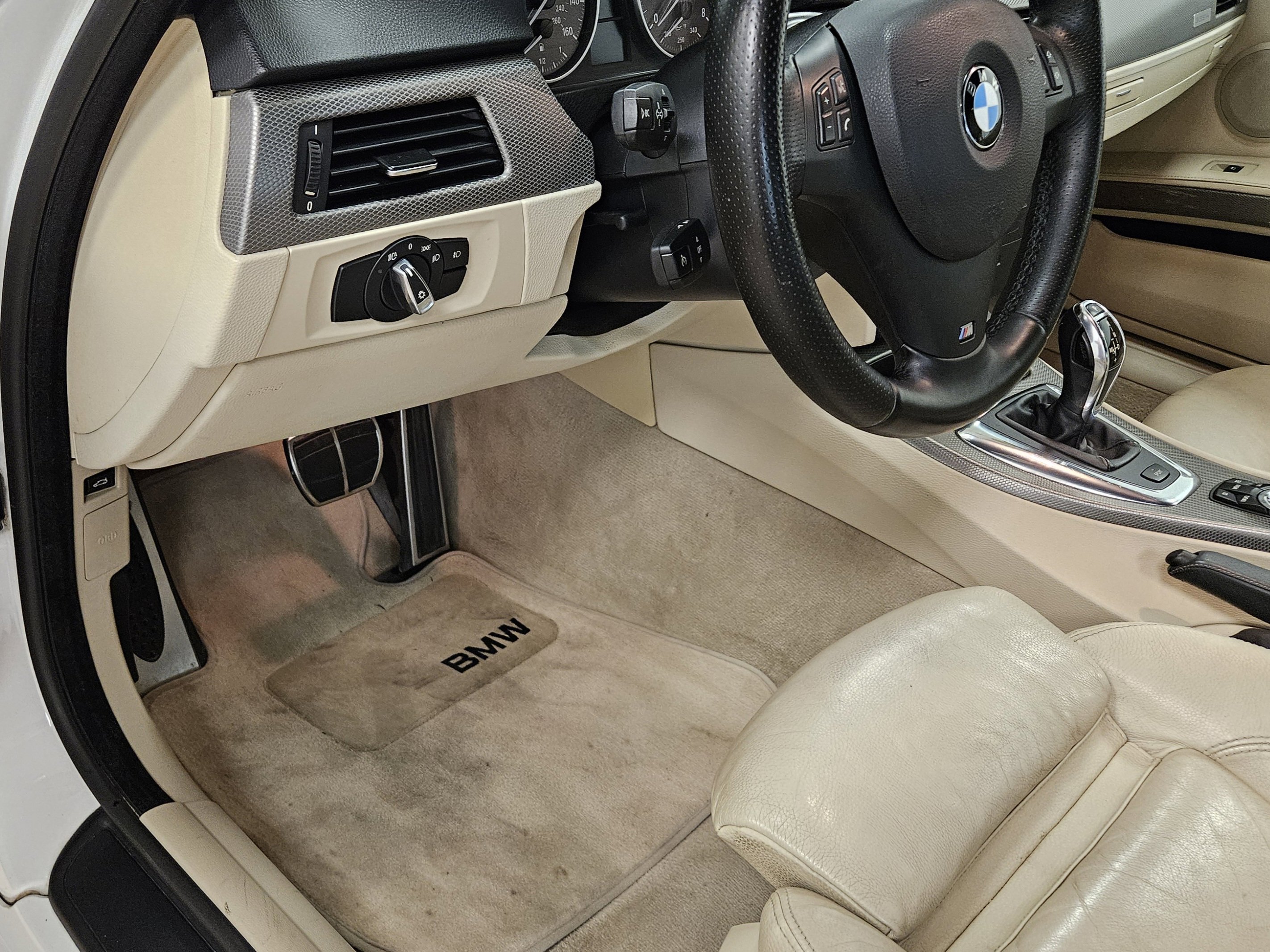 Used 2012 BMW 335is Convertible image 41